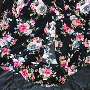 Button up cropped flower blouse